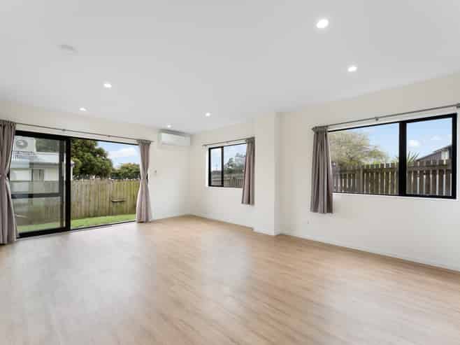 31 Eileen Newey Place, Henderson