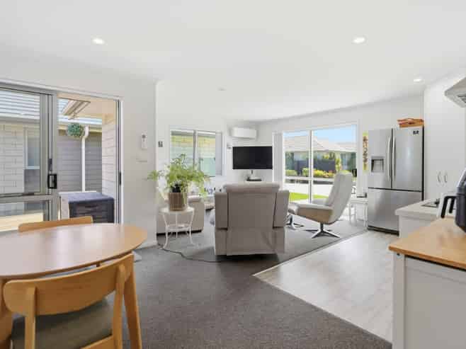 42 Arrow Close, Papamoa