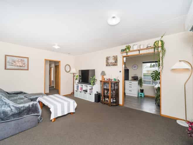 32 Hobson Street, Feilding