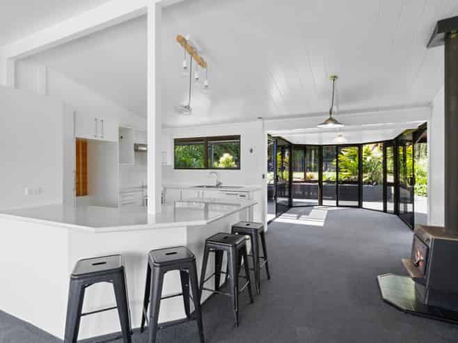 87 Poplar Grove, Whalers Gate