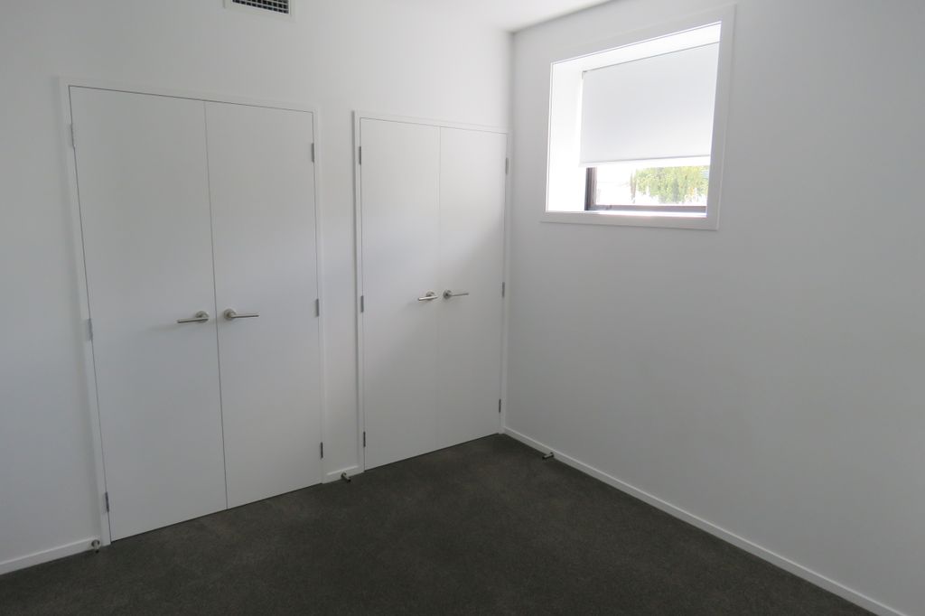 Spacious One Bedroom Apartment 5
