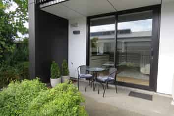 17/6 Waverley Street, Sydenham