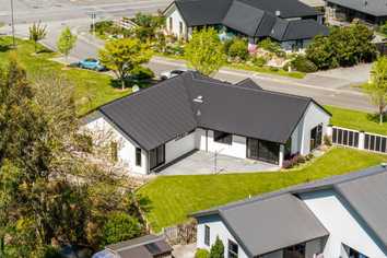 2 Alton Place, Allenton