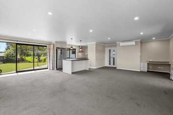 2 Alton Place, Allenton