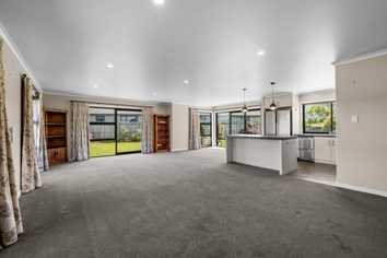 2 Alton Place, Allenton