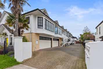 32D Miro Street, Mount Maunganui