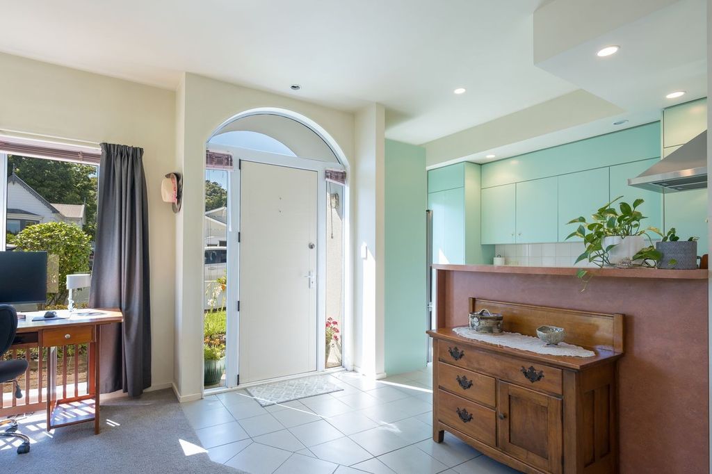 66 Tasman Street , The Wood 3