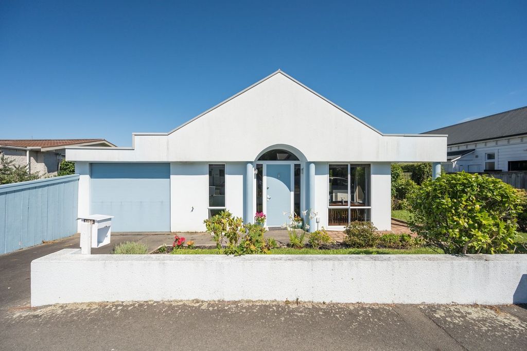 66 Tasman Street , The Wood 2