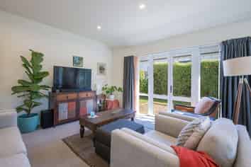 66 Tasman Street , The Wood