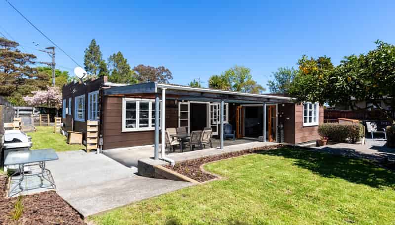 981 Fergusson Drive, Ebdentown