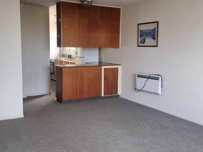 2/23 Maxwell Street, Riccarton