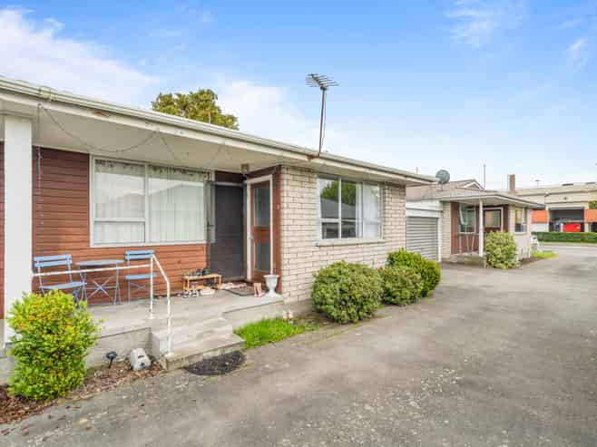 2/23 Maxwell Street, Riccarton