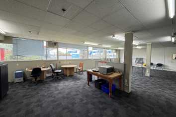 Affordable Favona Office Opportunity