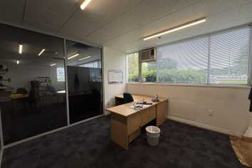 Affordable Favona Office Opportunity