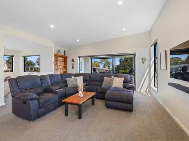 20 Kotare Drive, Waiwhakaiho