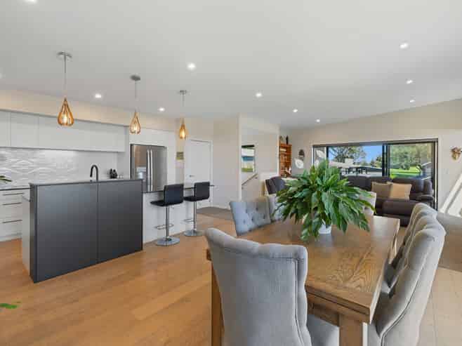20 Kotare Drive, Waiwhakaiho
