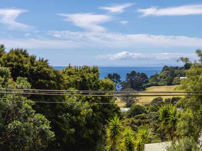 24 Victoria Road South, Onetangi