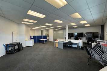 High-stud warehouse with modern offices