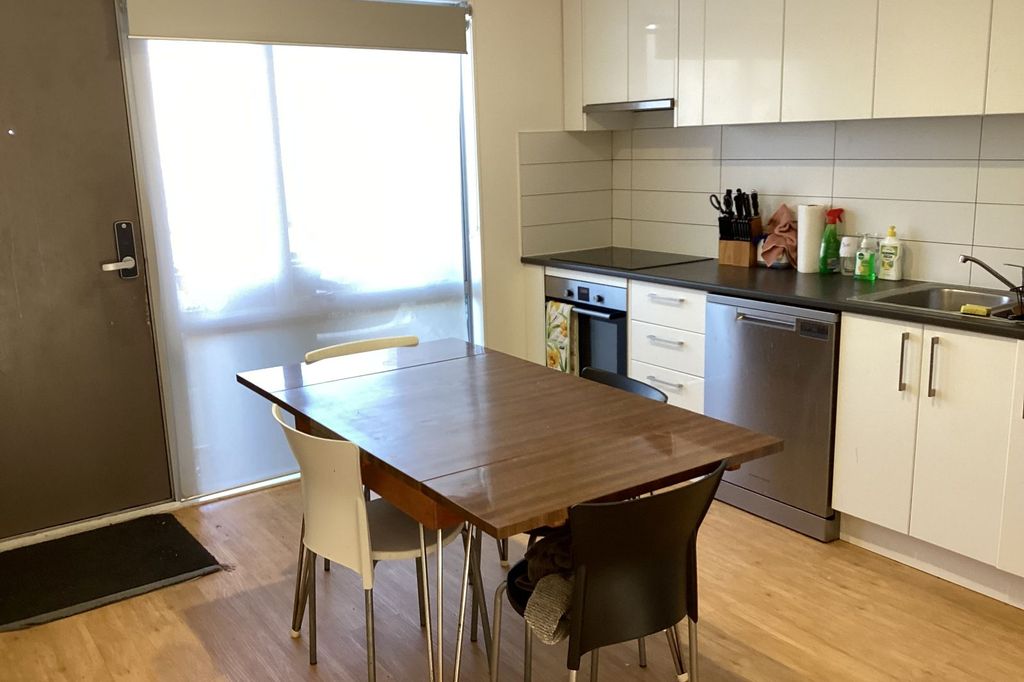 1 BEDROOM - shared living 2