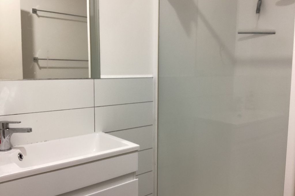 1 BEDROOM - shared living 4
