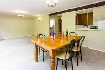 8c Wai-iti Cres, Woburn