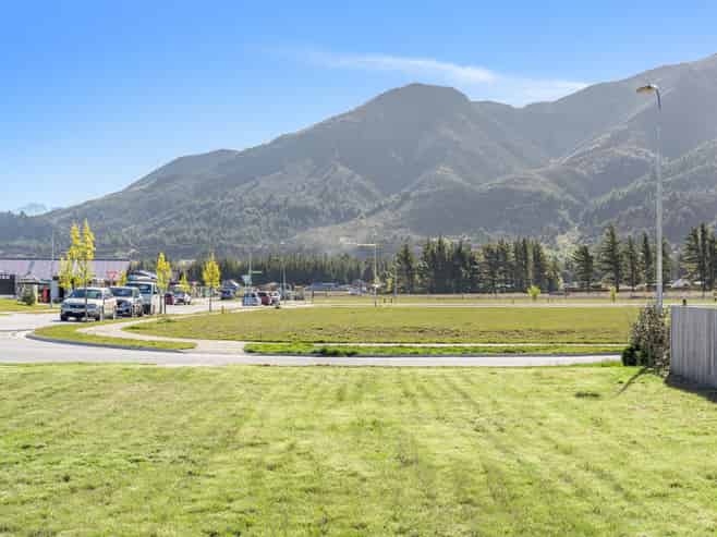 19 Caton Street, Lake Hawea