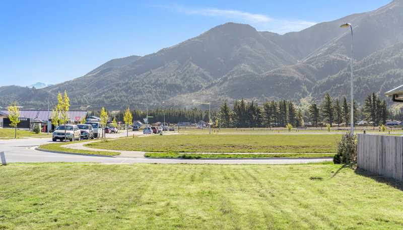 19 Caton Street, Lake Hawea