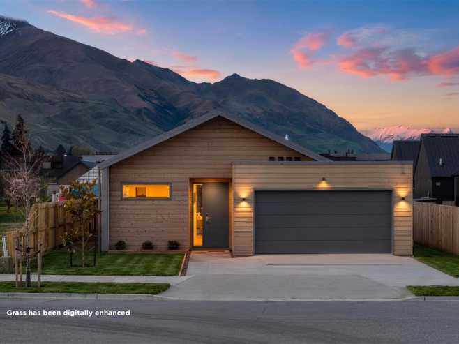 9 Berry Farm Drive, Wanaka