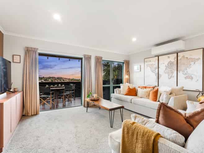 34 Midshipman Court, Gulf Harbour