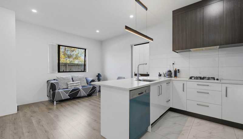 169 Grove Road, Papakura