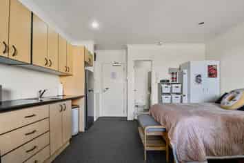  1h/12 Charles Street, Mount Eden
