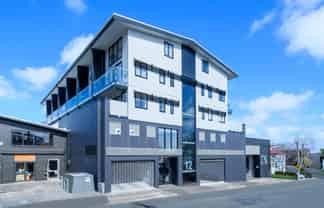  1h/12 Charles Street, Mount Eden