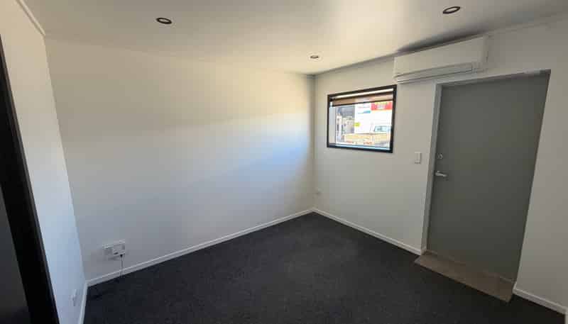 4/17 Leyland Street, Onekawa