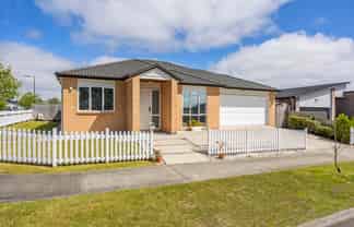 3 Konoba Avenue, Kumeu