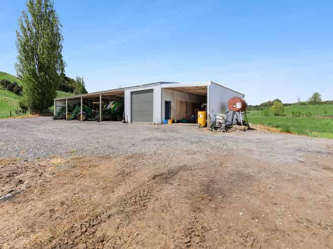 141 Puketirau Road, Tirau
