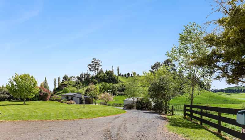 141 Puketirau Road, Tirau