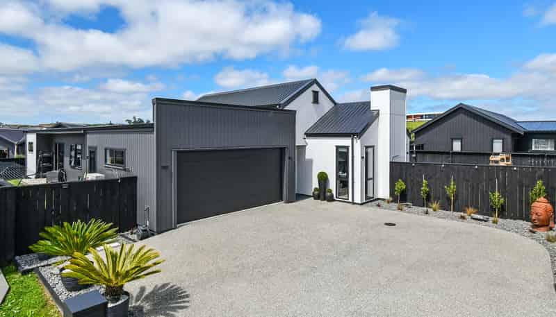 11 Manatika Road, Paerata