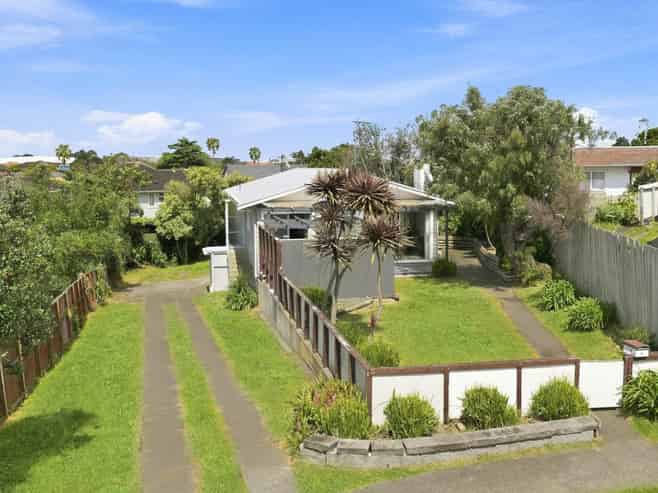 4 Lympne Lane, Mangere
