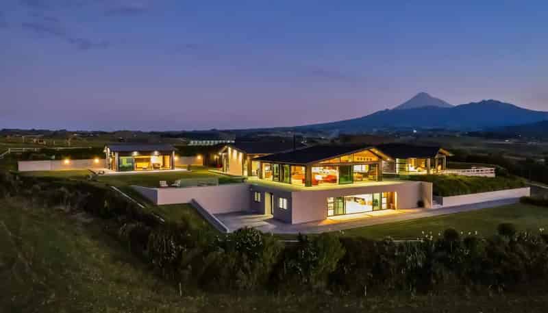 24 Washer Road, Omata