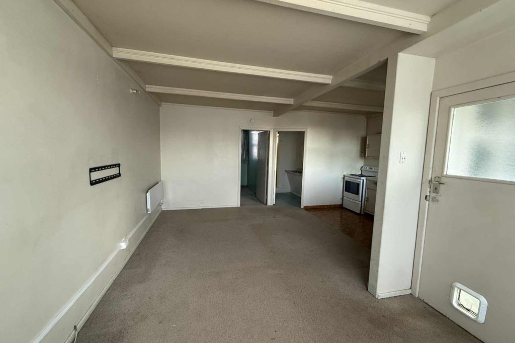 One bedroom unit available now! 2
