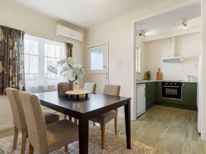 30 Fir Street, Waterview