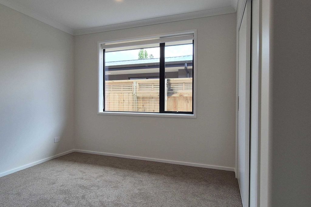 UPPER OHAUITI, THREE BEDROOMS 5