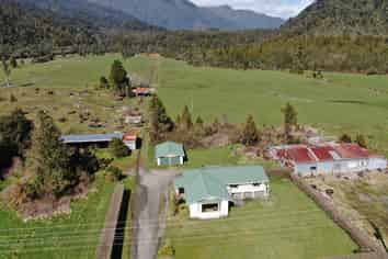 331A State Highway 6, Whataroa