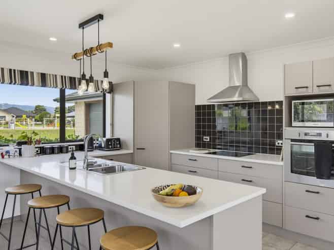 1 William Noel Place, Waikanae Beach