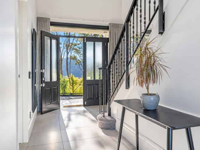 291 Forest Hill Road, Waitakere