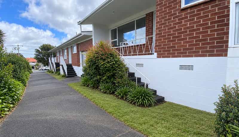  12A Newington Road, Henderson