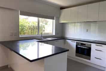  12A Newington Road, Henderson