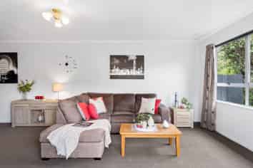 2/99 Kawai Street, Nelson South