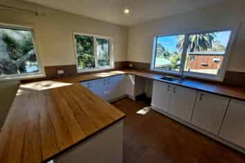 35b Cedar Terrace, Stanmore Bay