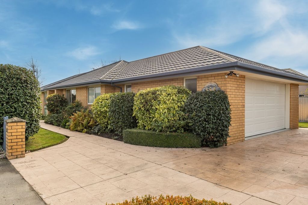 Home In The Heart Of Halswell 5